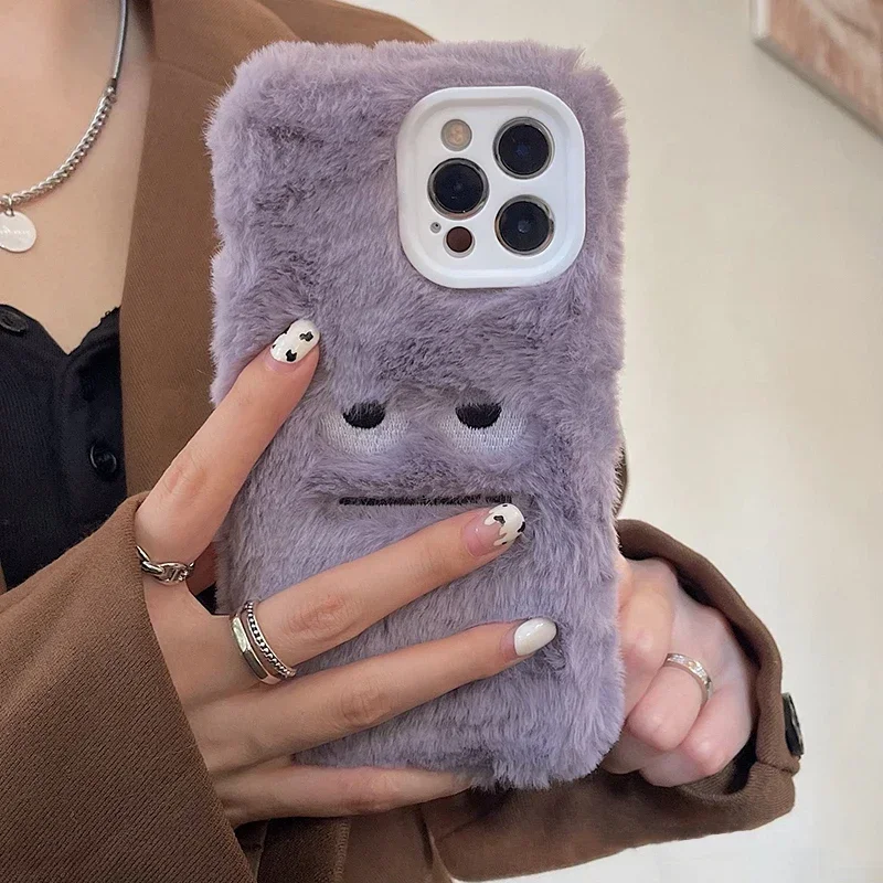 Sevimli Canavar Peluş Yumuşak  - Apple Iphone 15 incelemesi ve fiyatı
